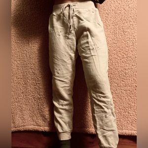 Floral detailed Sweatpants.